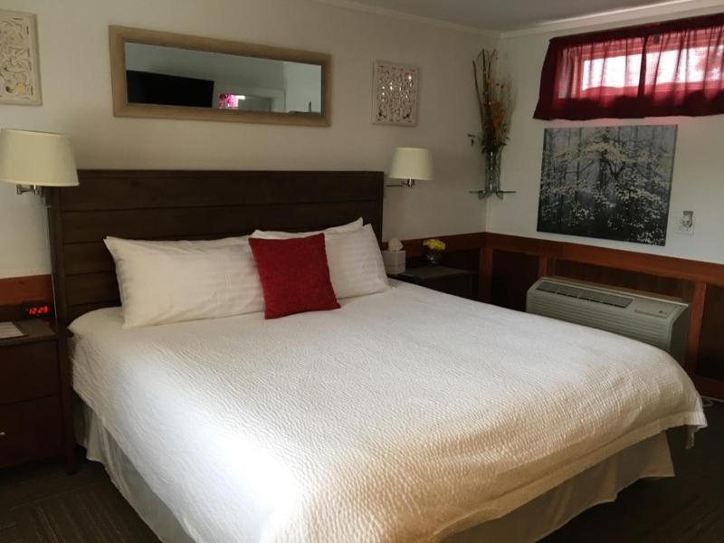 Atlantic Coast Inn エルズワース エクステリア 写真